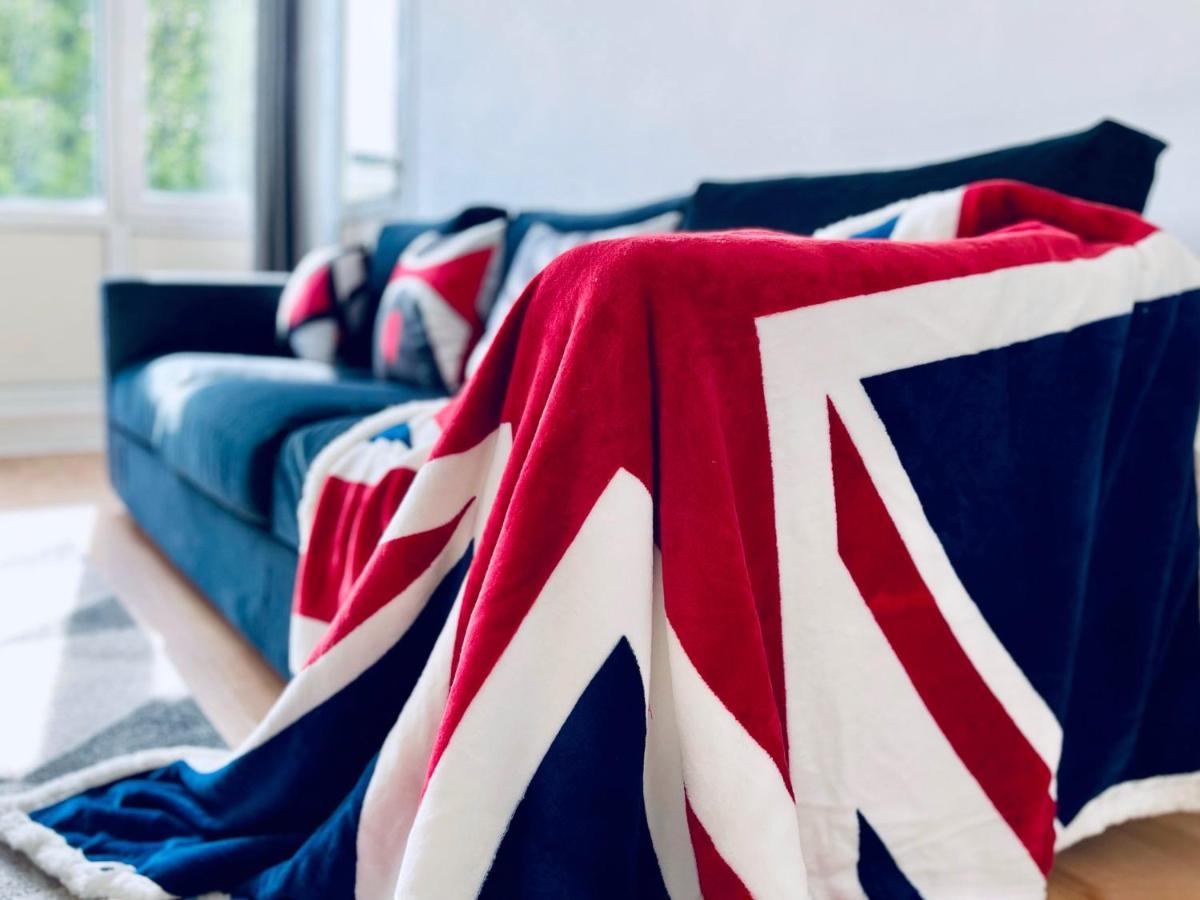 Noah'S Place In Mile End Londres Extérieur photo